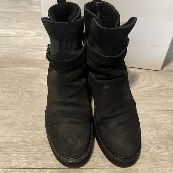 VINCE. Claudia Suede and Shearling Boot - Picture 7 of 14